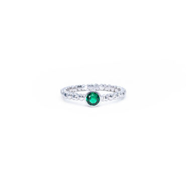 Apricus Bezel Heart Band Ring - Green Emerald